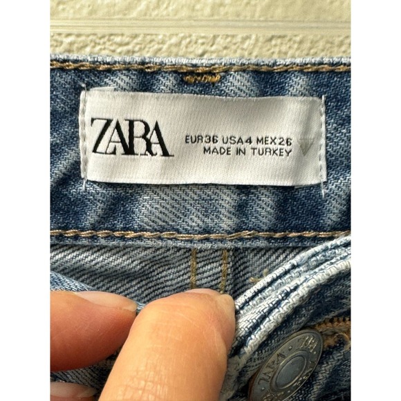 ZARA Womens Wide Leg Jeans Blue Denim High Rise Distressed Ripped Knee  Trendy 4 - Picture 8 of 8